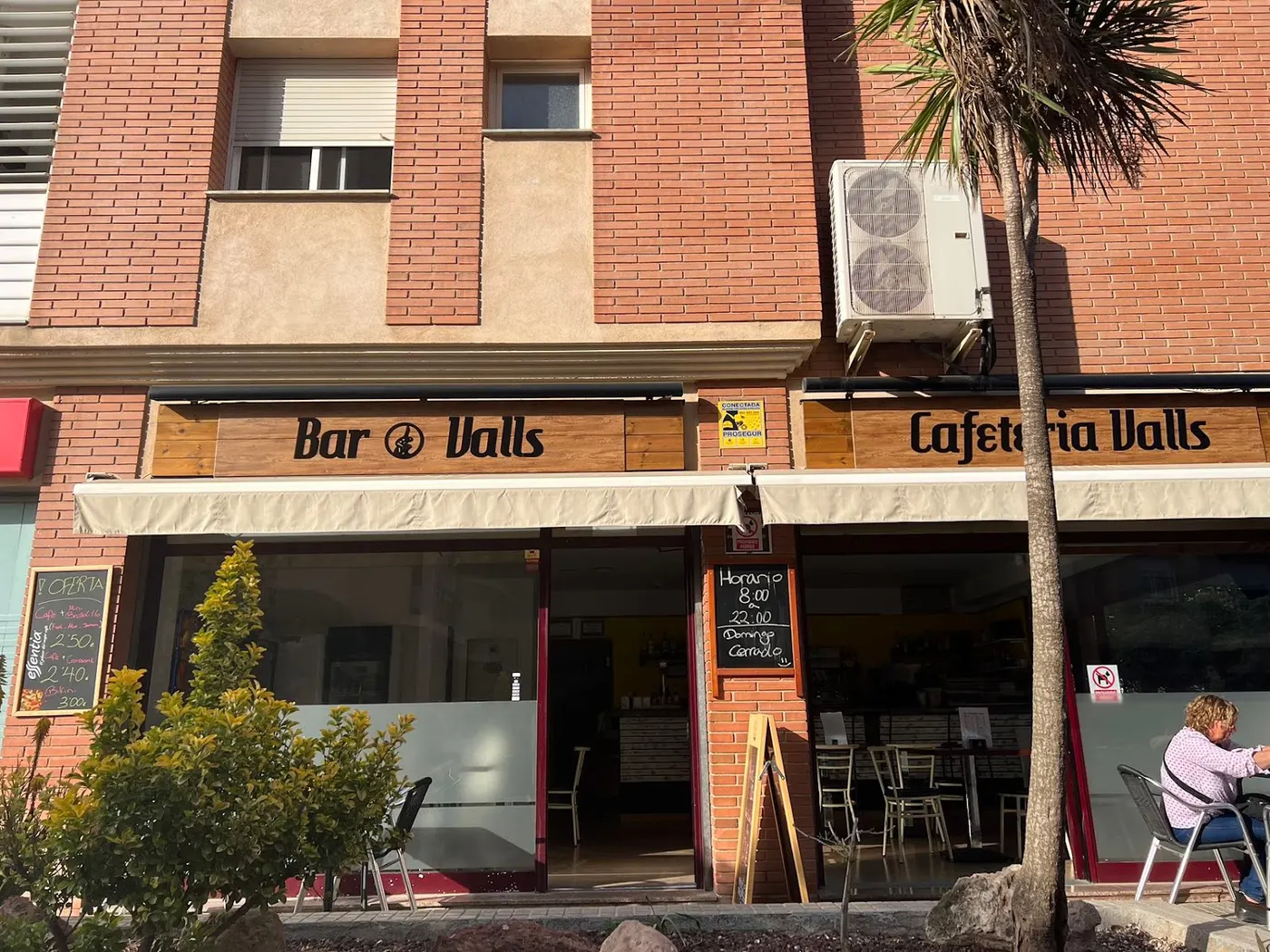 Bar-Cafetería Valls