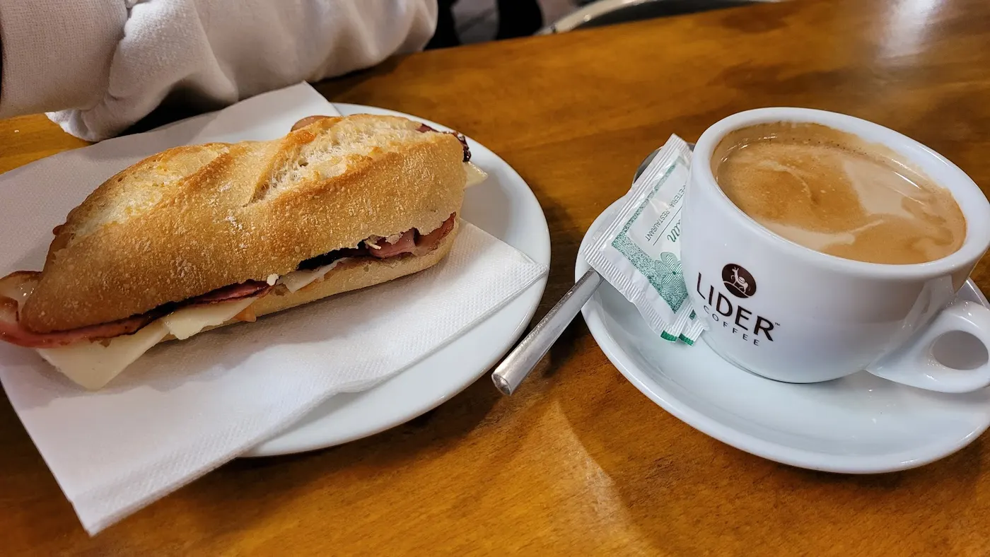 Cafeteria - Restaurant Nou Milan