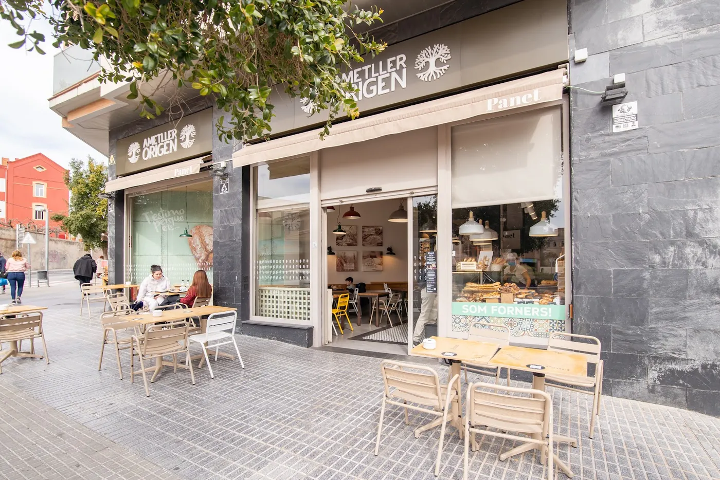Panet Valls - Forn de Pa, Pastisseria i Cafeteria